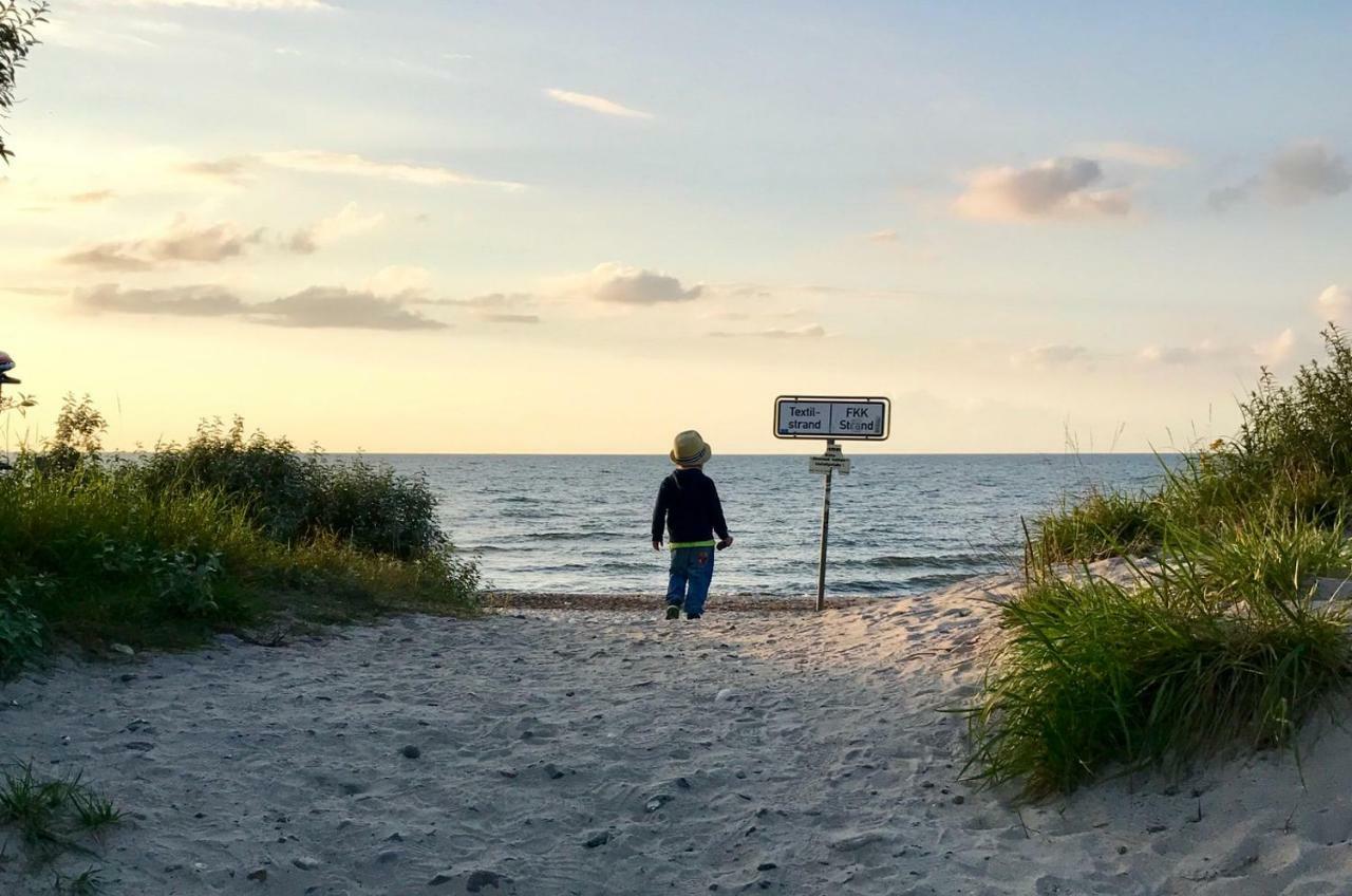 Ferienwohnungen Rosengarten Börgerende-Rethwisch Exteriör bild